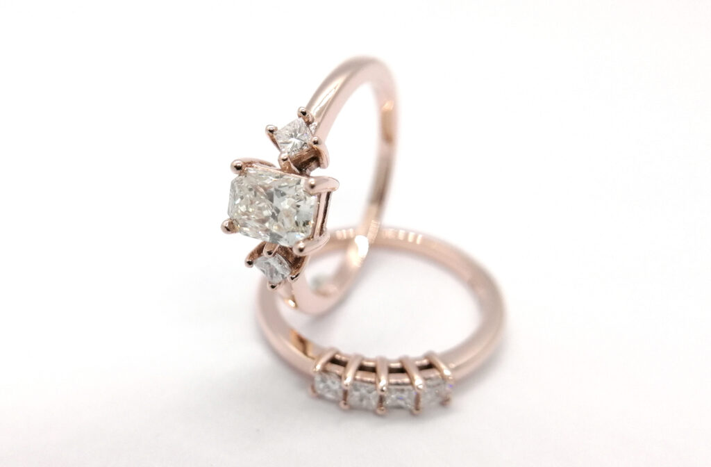 Gallery image Red Gold And Diamond Rings