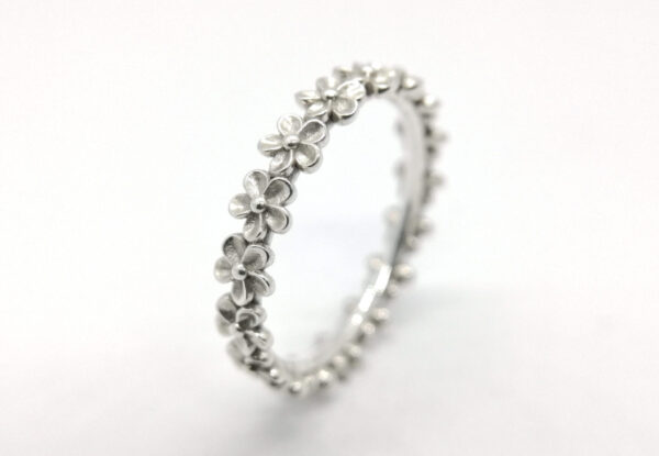 Silver Flower Ring Gallery image Silver Flower Ring